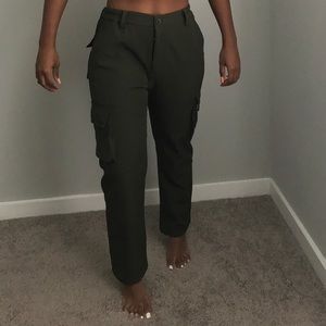 Women’s Fleece Lined Cargo Pants Size Medium Green